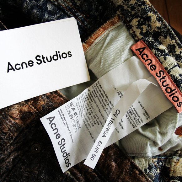 BNWT SS25 ACNE STUDIOS LOOSE FIT DENIM MONOGRAM SHORTS 46 & 50 - Picture 8 of 13